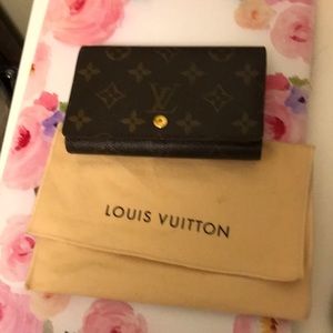 Lv wallet